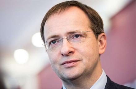 Министр культуры РФ предложил включить культурные нормативы для школьников в учебную программу